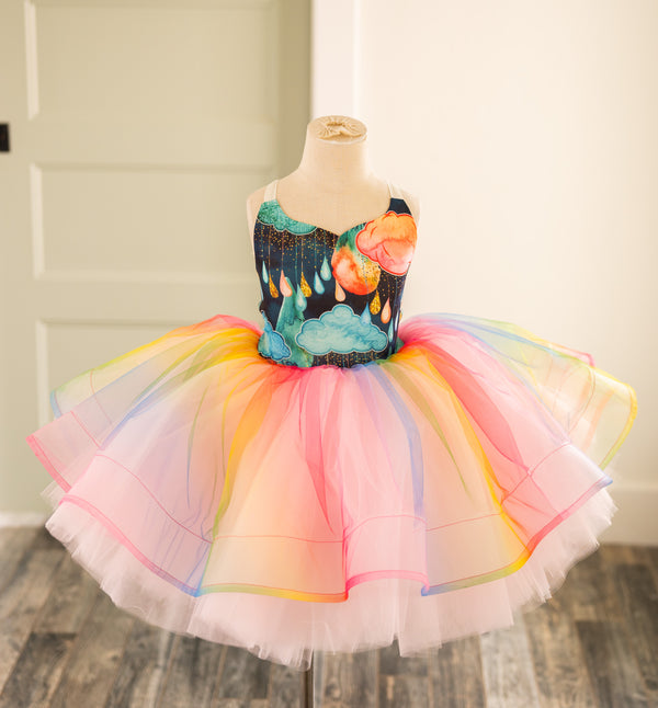 READY to SHIP MOVING SALE!!!! Raindrops and Rainbows: Size 6, fits 4-8