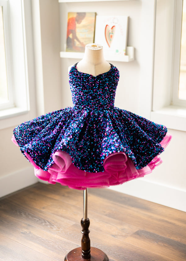 Traveling Rental Dress: Midnight Glitz Gown: Velvet Sequins: Size 5, fits 3-7 +